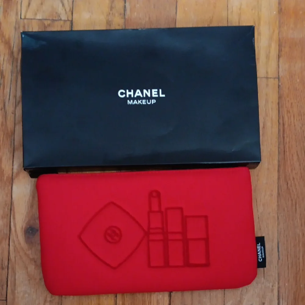 CHANEL Red Cosmetic Pouch with Black Bag - Picture 1 of 5